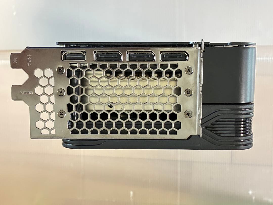 RTX5090 Gamerock本体のみ