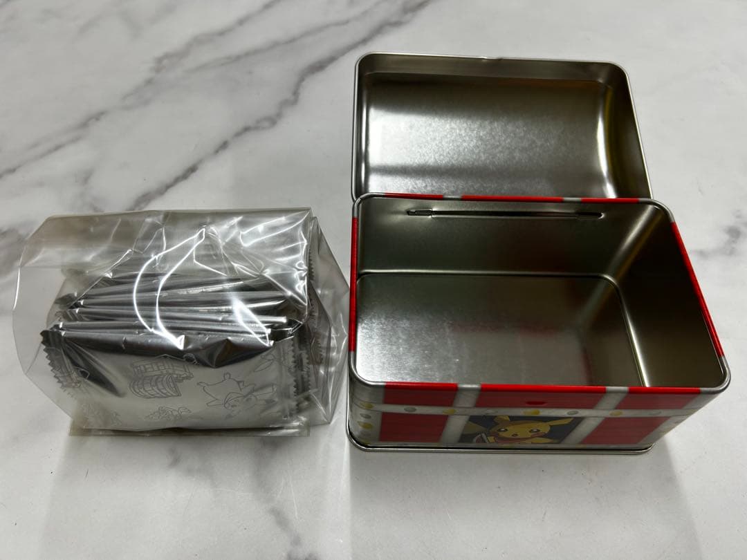 ポケモン お菓子缶 ポケモン不思議のダンジョン　闇の探検隊