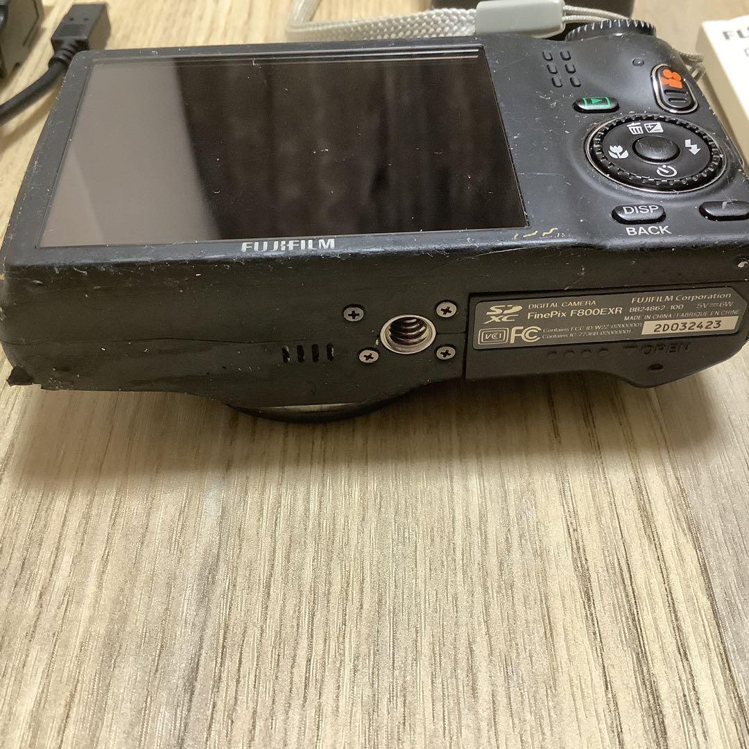 デジタルカメラ FUJIFILM FINEPIX F800EXR