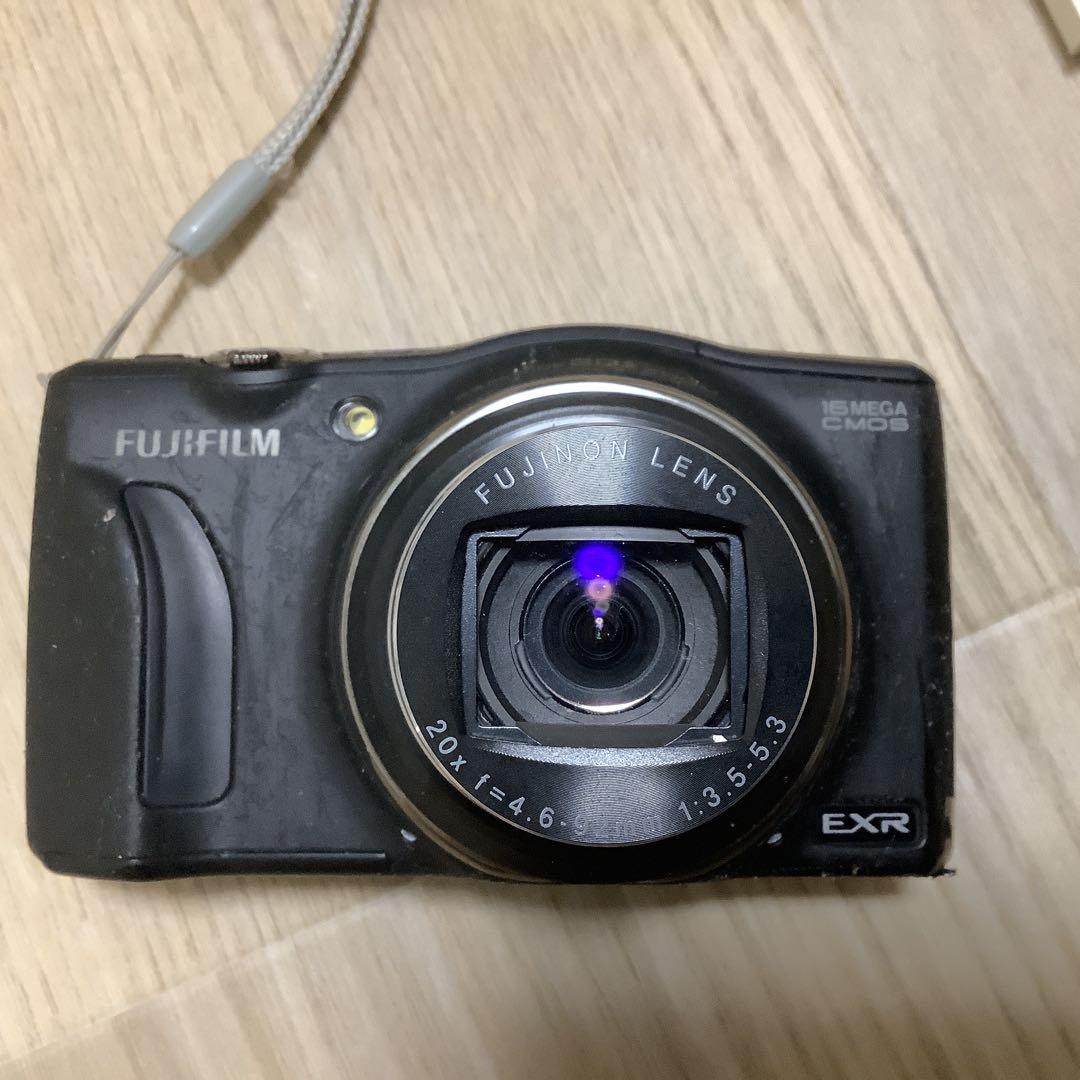 デジタルカメラ FUJIFILM FINEPIX F800EXR