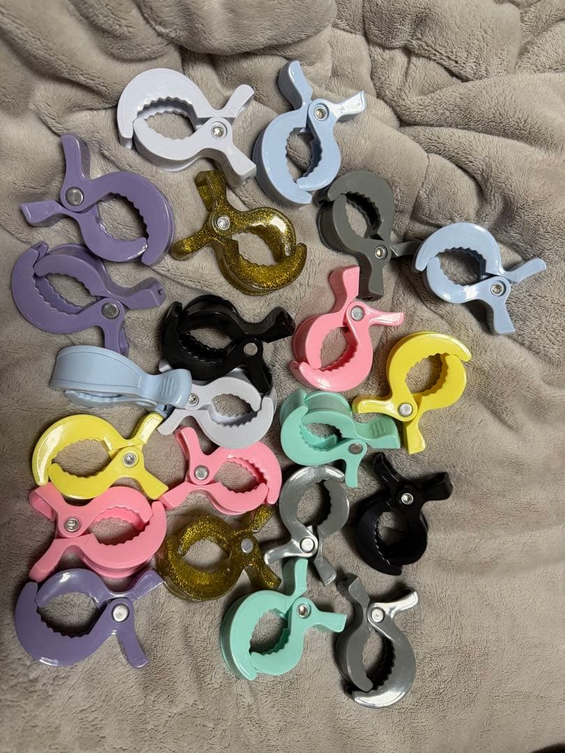 シリコンビーズ 木製ビーズなど