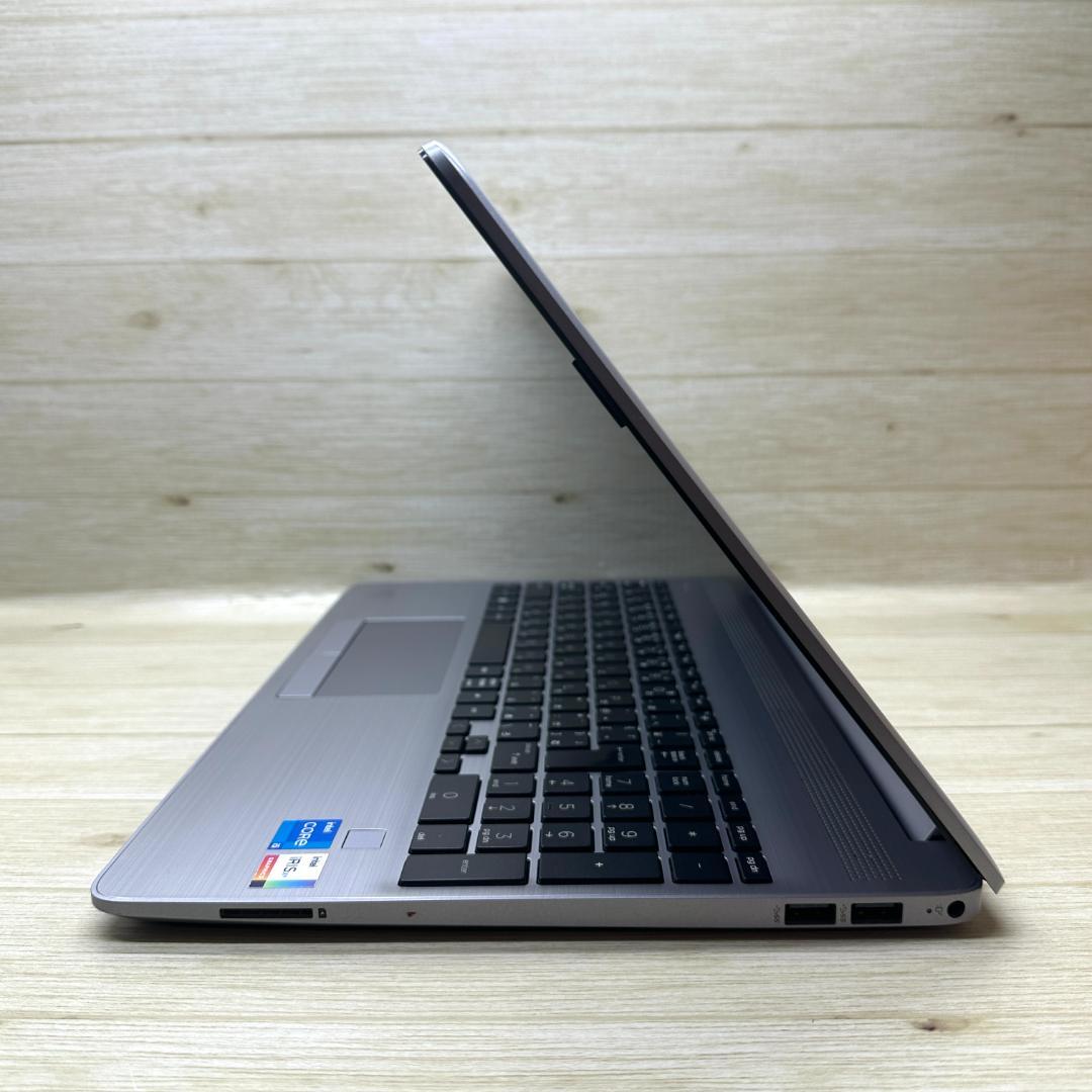 ★2022年製★ 美品 第11世代Corei5 SSD256GB HP J04