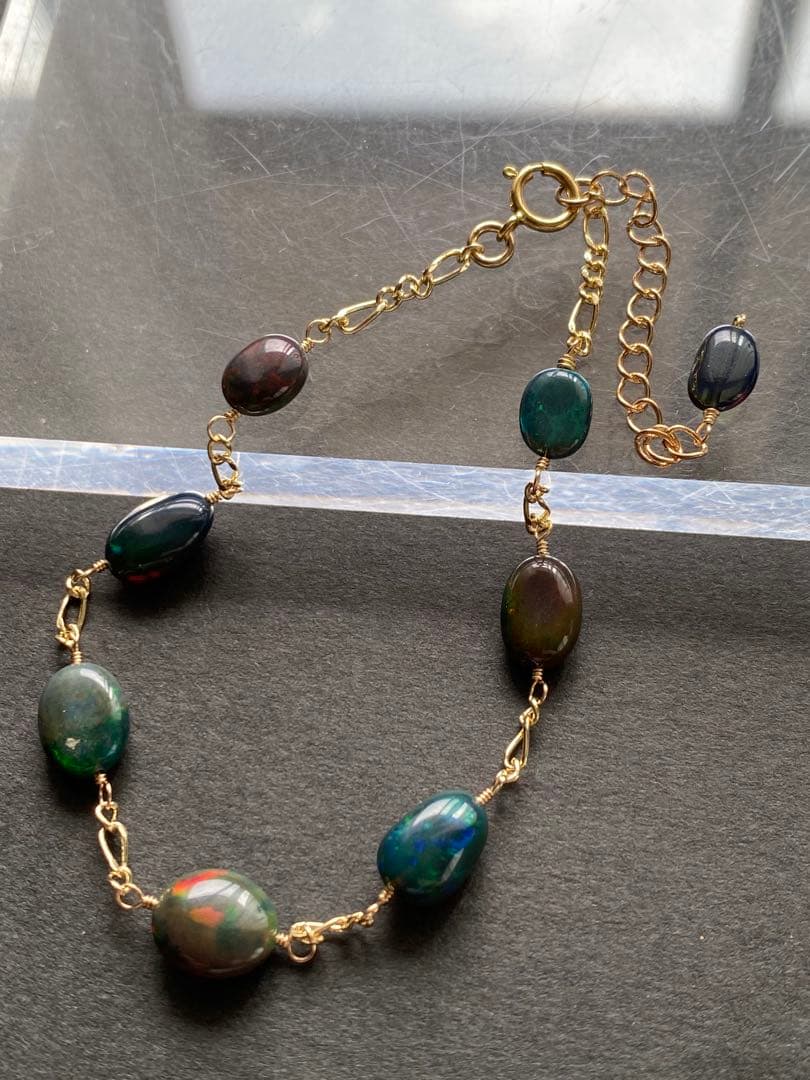 【専用です】エチオピア産プレシャスオパール✴︎14kgf一粒ピアスP269他