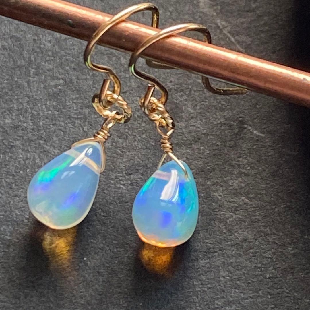 【専用です】エチオピア産プレシャスオパール✴︎14kgf一粒ピアスP269他