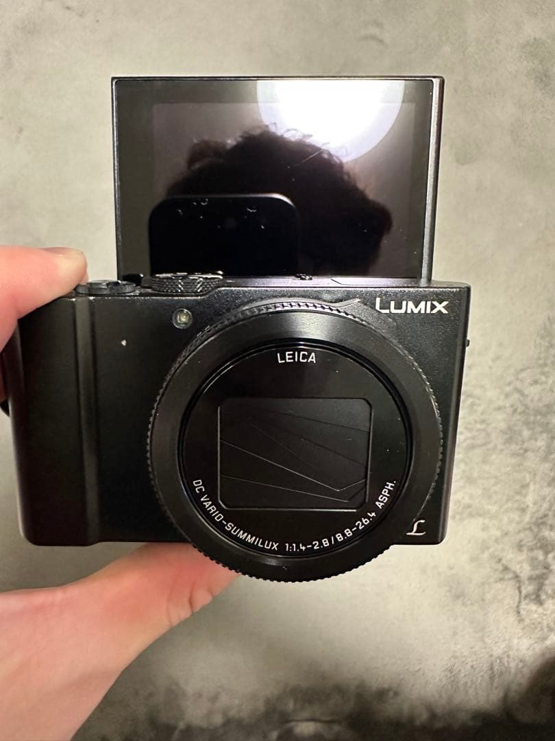 【りん】Panasonic LUMIX DMC-LX9