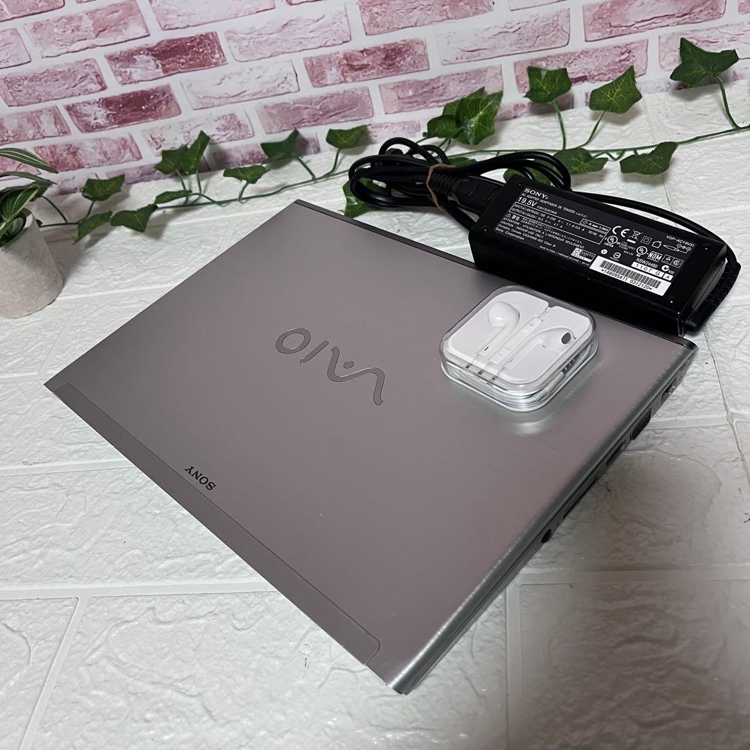 ★SONY中古SSD128GB メモリ8G★SVT1111AJ ノートPC440