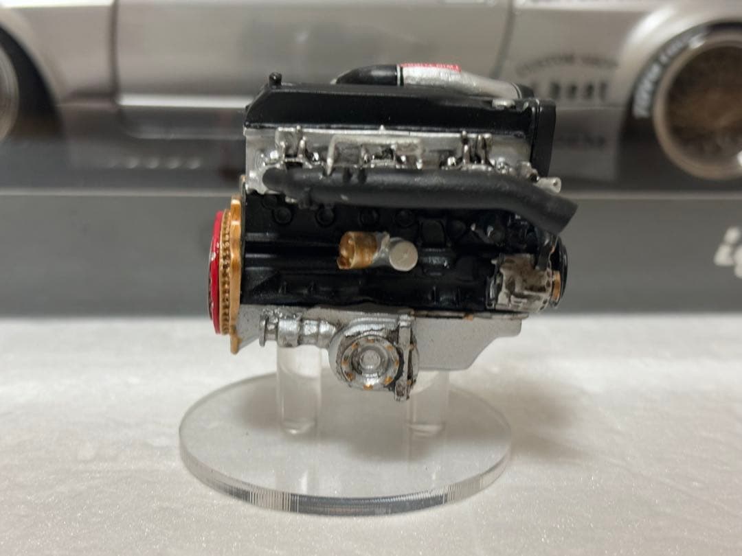 イグニッションモデル　1/18パンデム　GTR R33 シルバー　エンジン付き