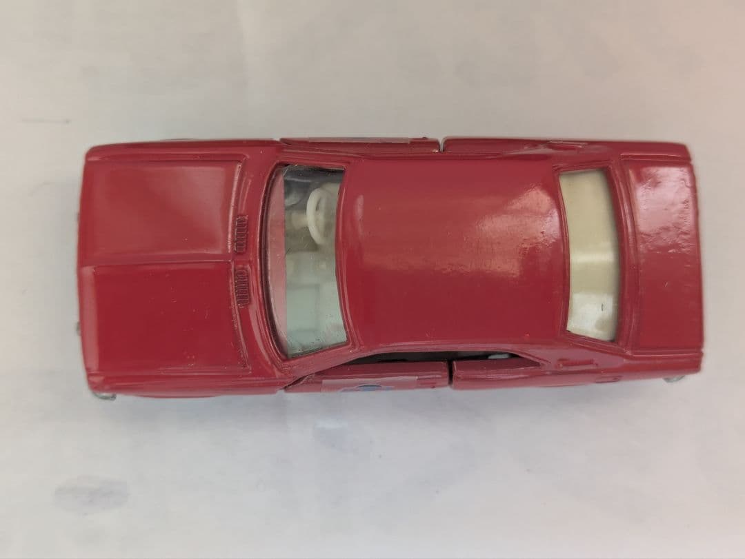 トミカ 黒箱79緊急指令10-4.10-10 赤ギャラン　　当時物入手困難