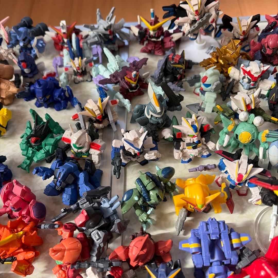 SDガンダムフルカラー180体以上セット