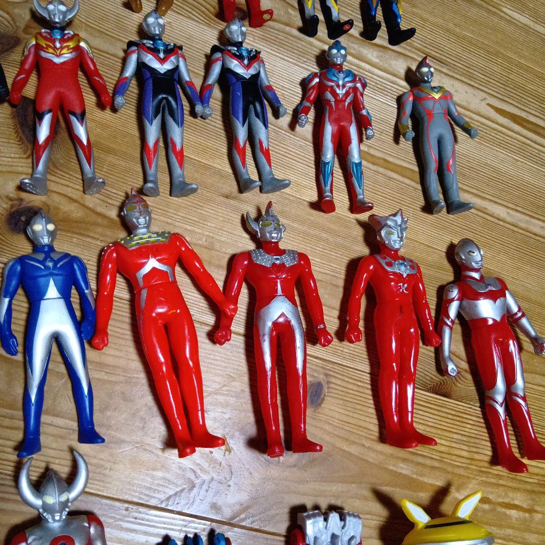 ウルトラマンソフビ等セット 63体