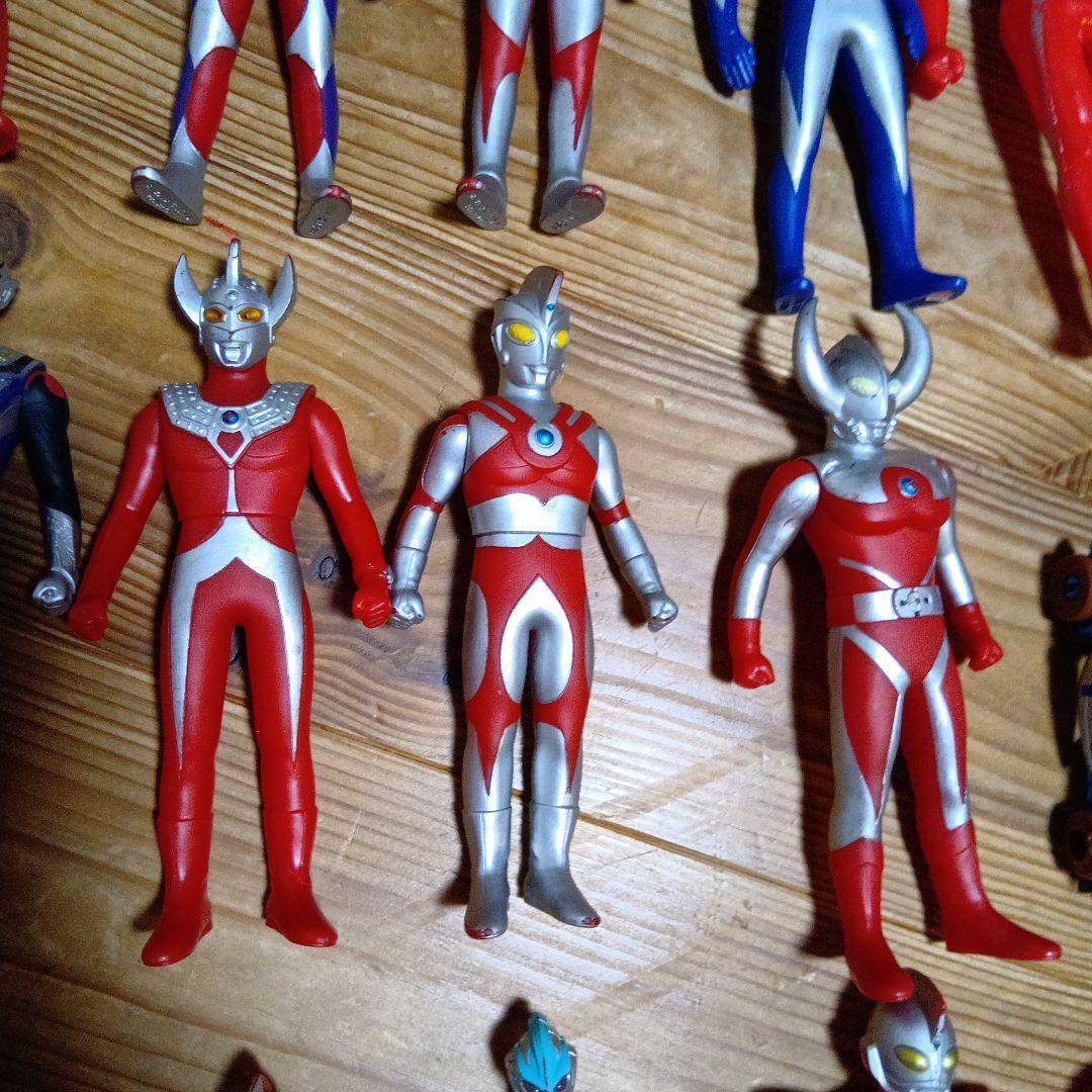 ウルトラマンソフビ等セット 63体