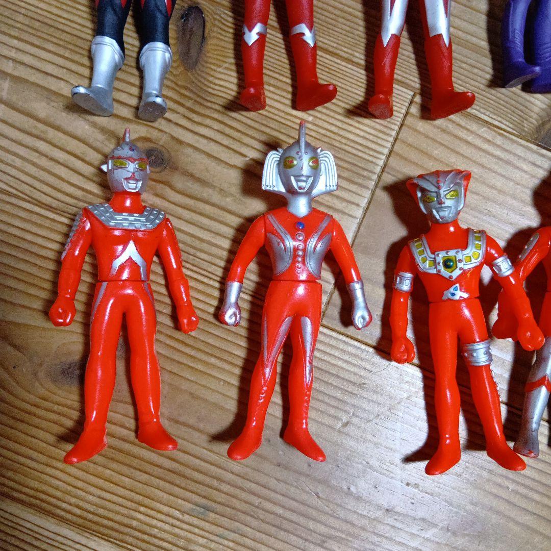 ウルトラマンソフビ等セット 63体