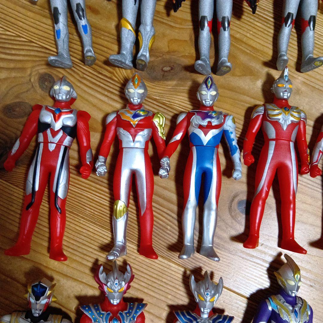 ウルトラマンソフビ等セット 63体