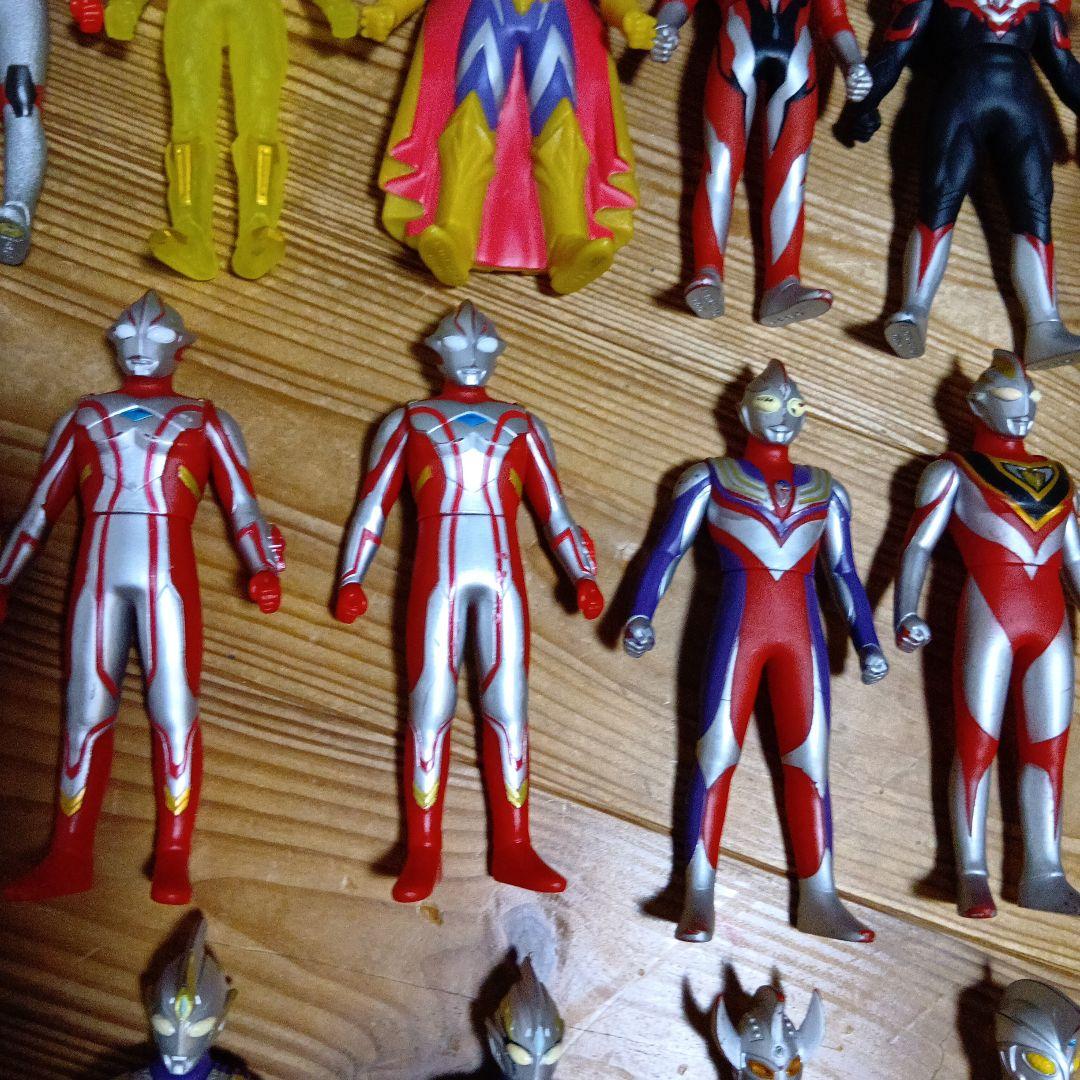 ウルトラマンソフビ等セット 63体