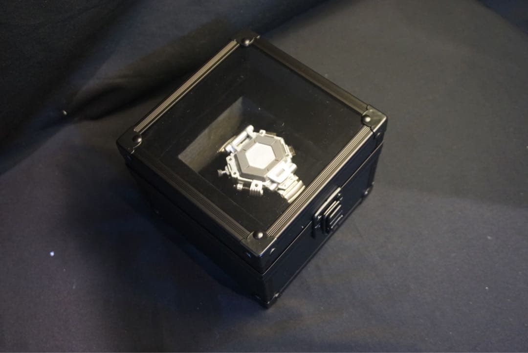 ウルトラマンガイア　XIG NAVI プロップ改造品　レプリカ