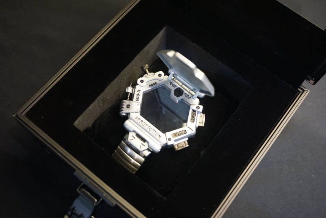 ウルトラマンガイア　XIG NAVI プロップ改造品　レプリカ