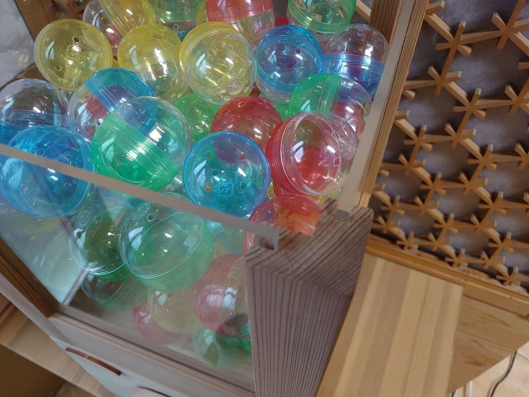木のガチャガチャ　イベント使用品
