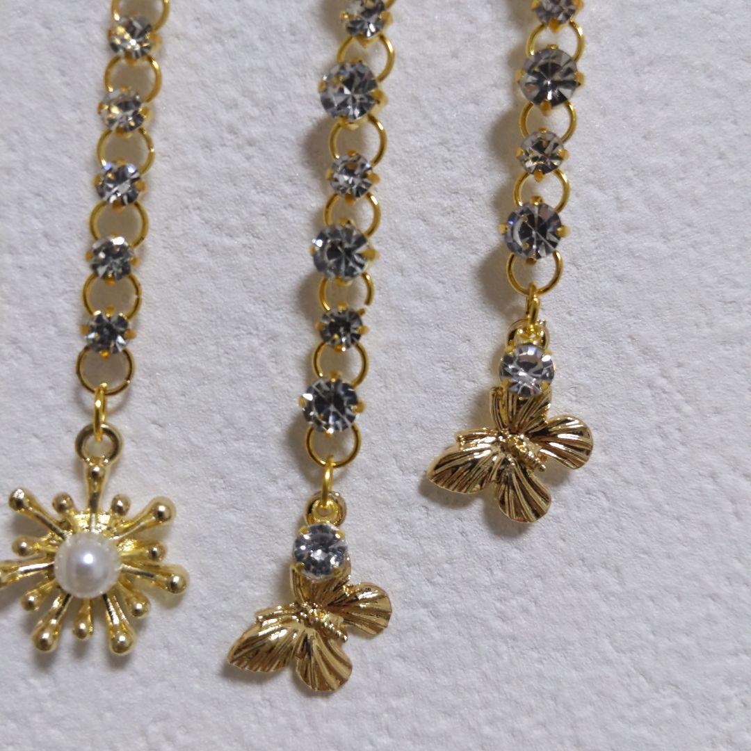 イヤリング風マスクチャーム　ビジューチャーム　蝶々　バラ　雫　ゴールド　シルバー