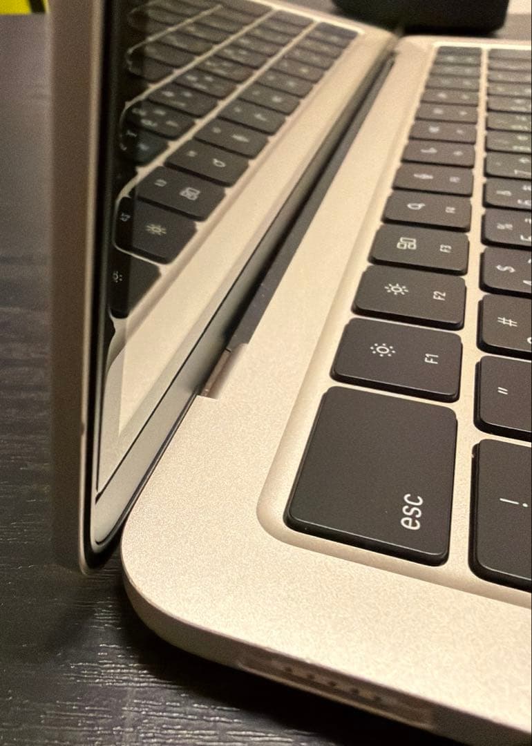 【3/15まで値下げ】M2 Macbook Air 16GB/512GB