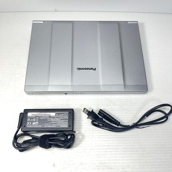 Panasonic SV7/ Core i5/SSD256GB/12.1型