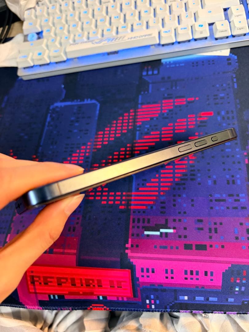 極美品iPhone15Promax 256G/US/100%/物理sim