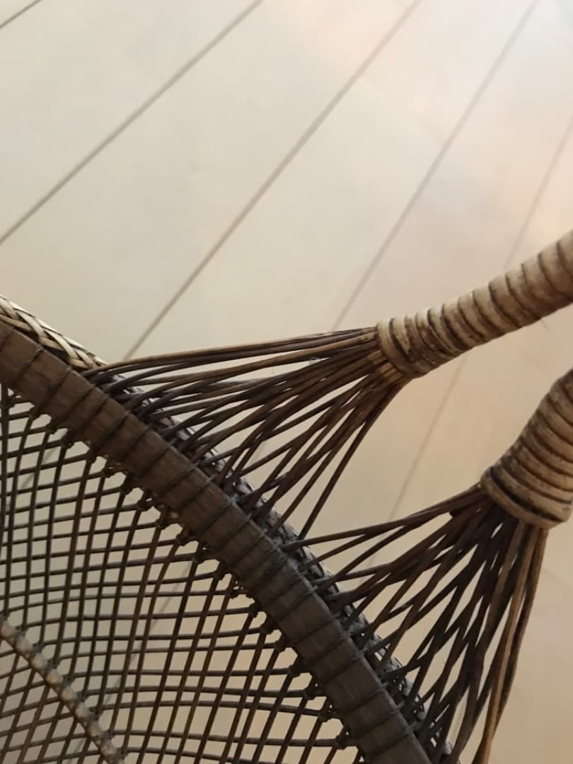 タイ製 植物の蔓で職人が作ったかご