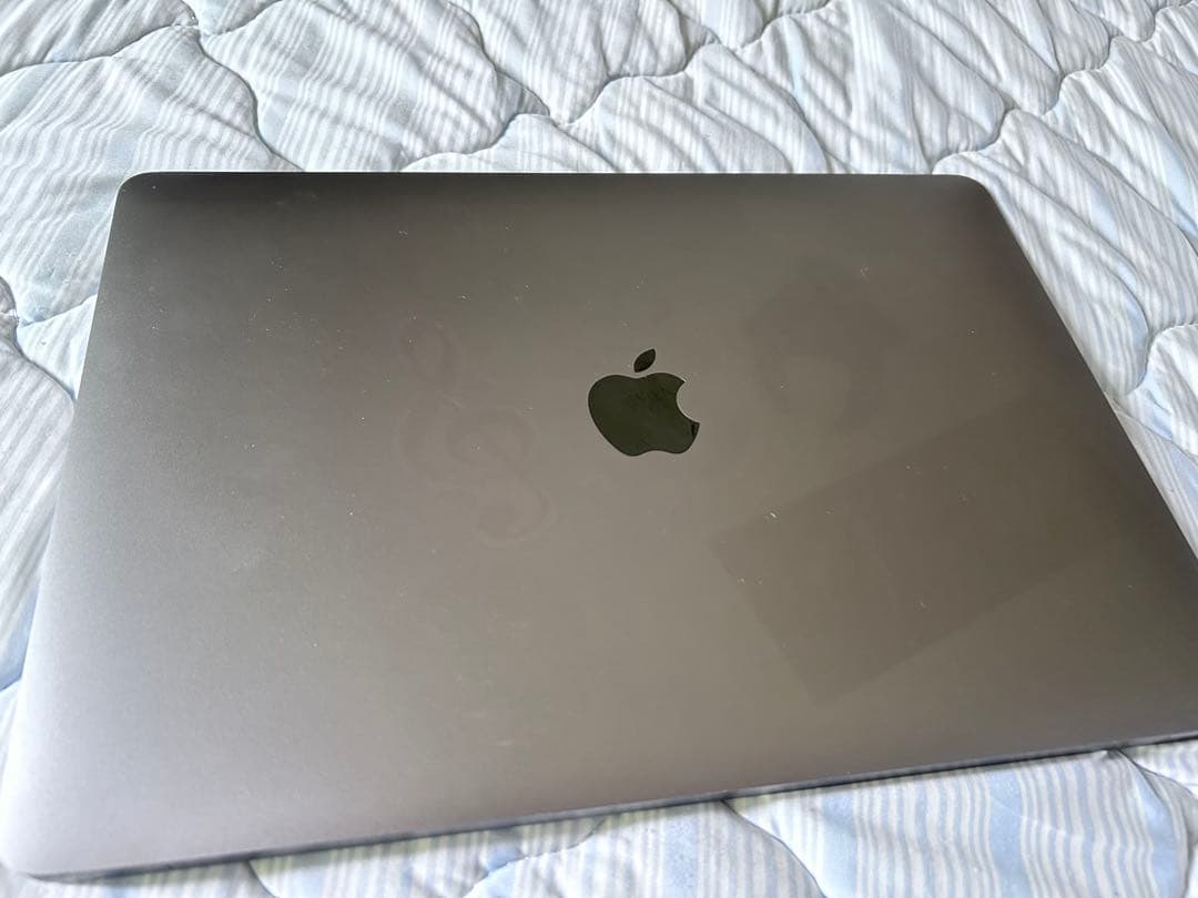 Apple MacBook Air2018 128G スペースグレー