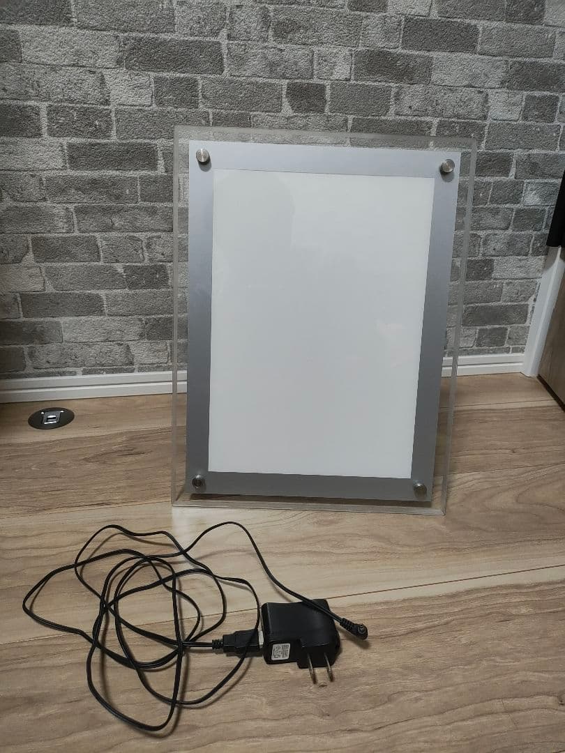 LEDアクリルライトパネルA4