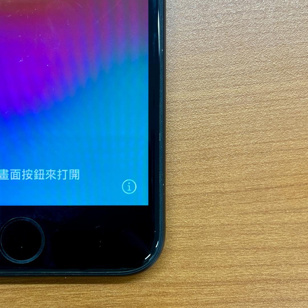 D*i様 動作確認済み iPhone SE Gen2 64GB ID 81nf3