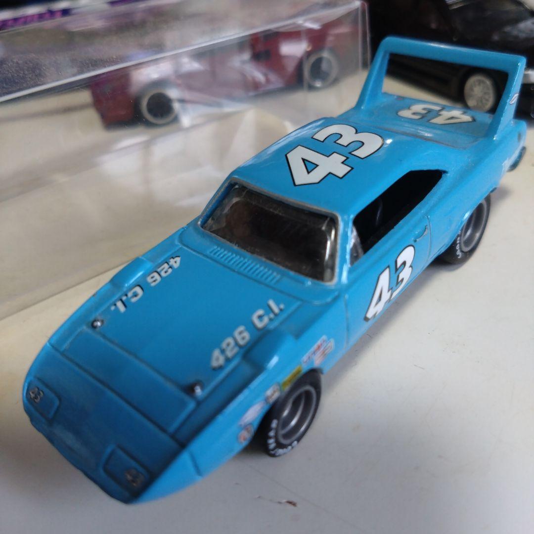 ホットウィール ヴィテージレーシング 　プリムス　スーパーバード　ペティー