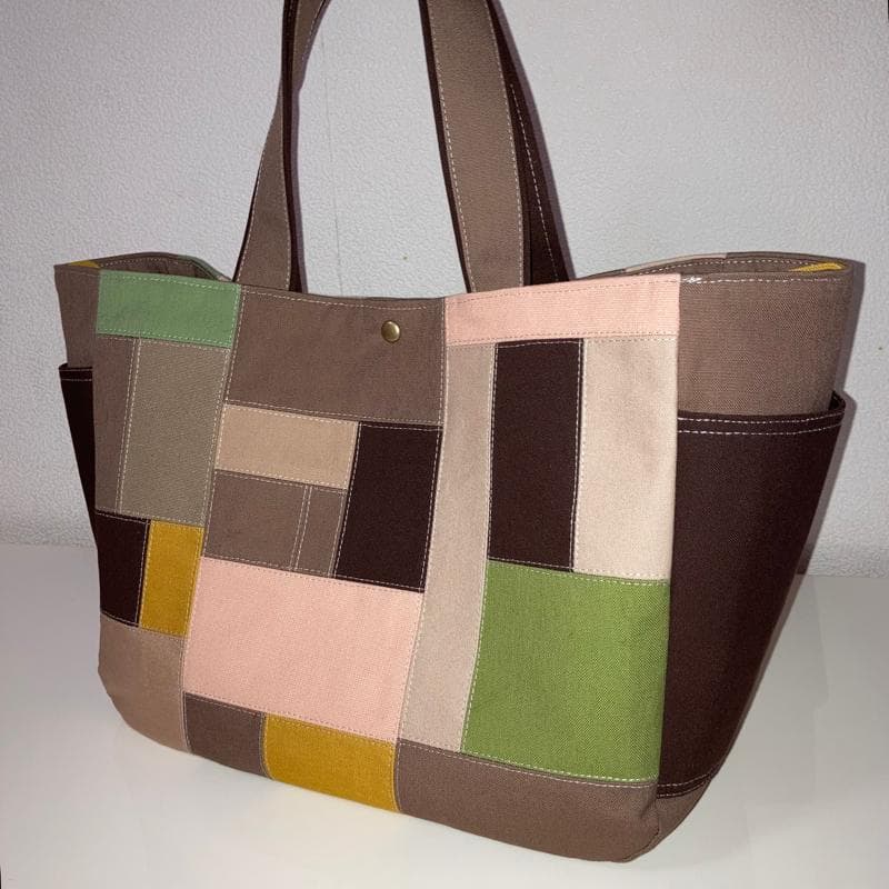 新作！2WAYトートバッグ☆パッチワーク☆帆布