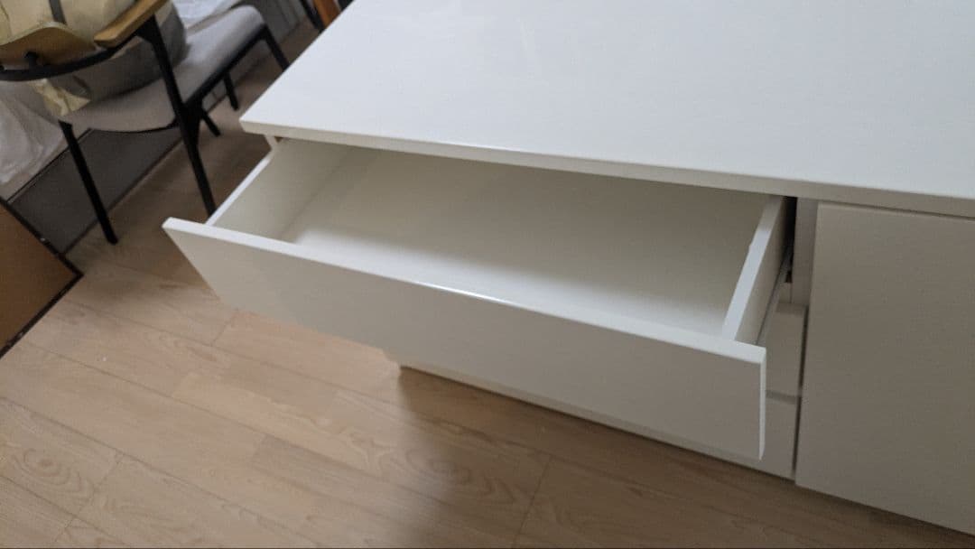 引取限定 再出品 ホワイト引き出し式チェスト 3段 ニトリ？