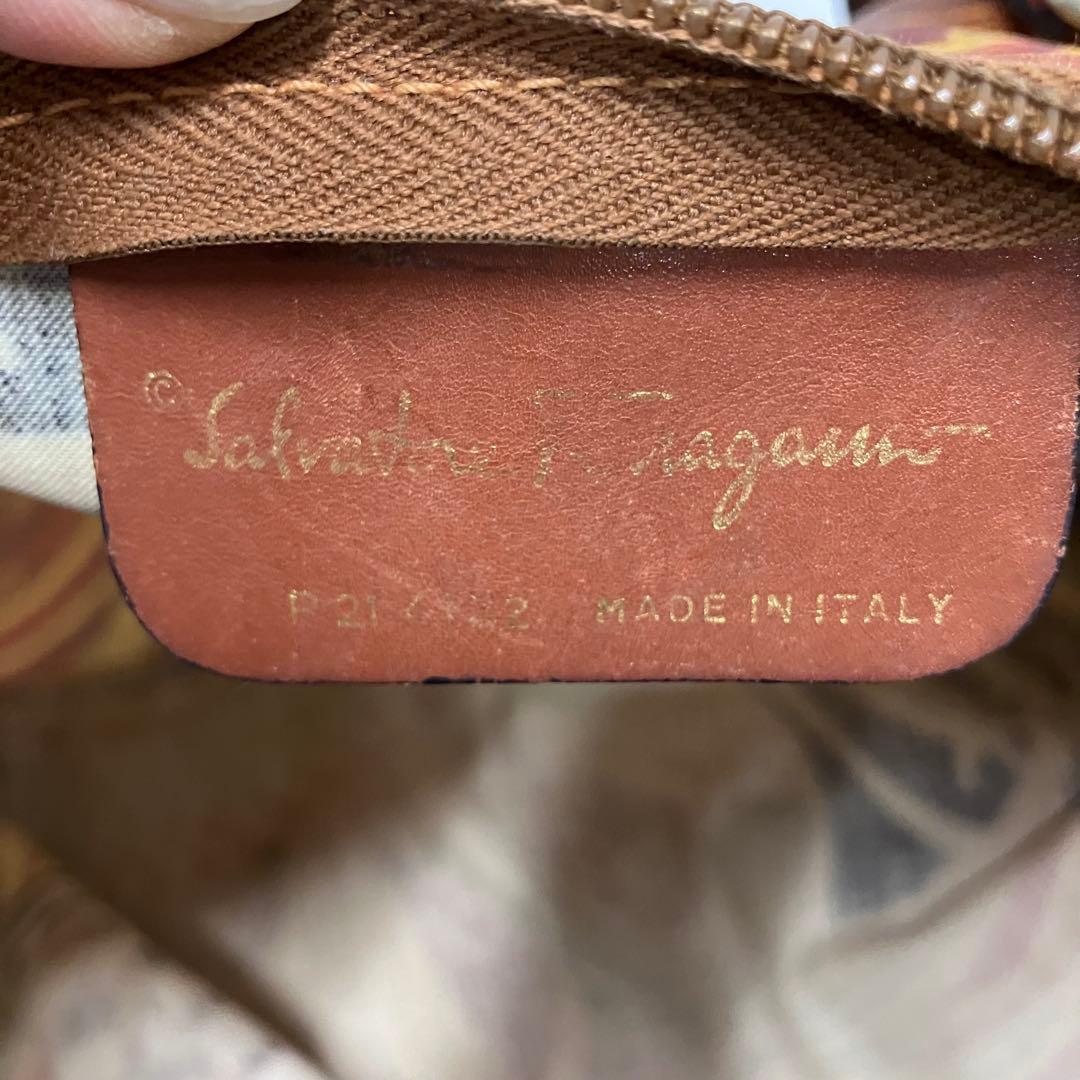 Salvatore Ferragamo ボタニカル柄 ボストンバッグ ポーチ