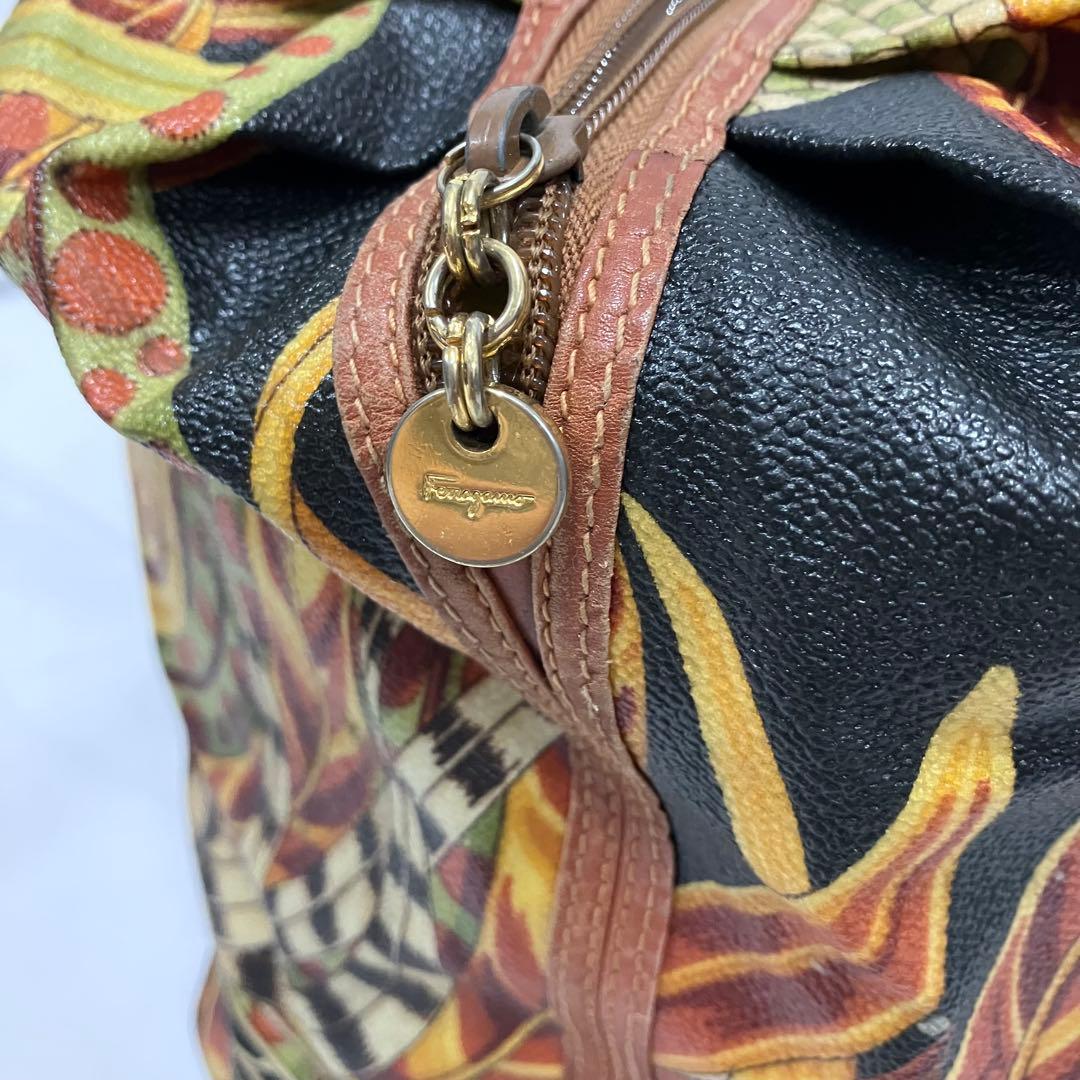 Salvatore Ferragamo ボタニカル柄 ボストンバッグ ポーチ