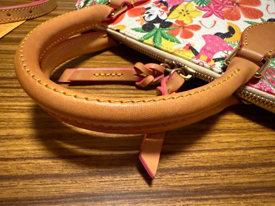 Dooney＆Bourke Disney AULANI ミニーマウス