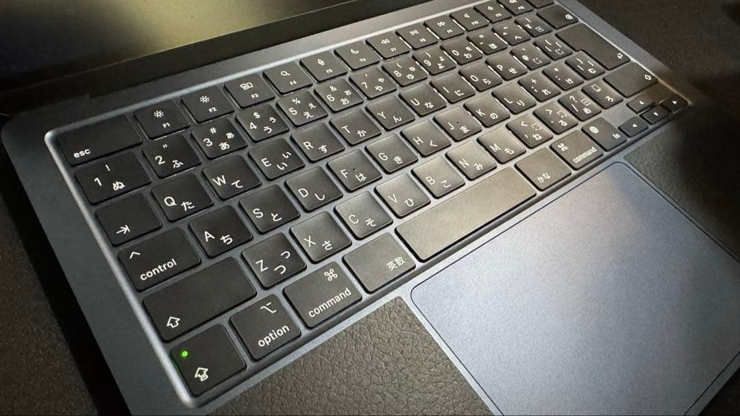 MacBook Air M3 2024 【13.6インチ•メモリ8G•256G】