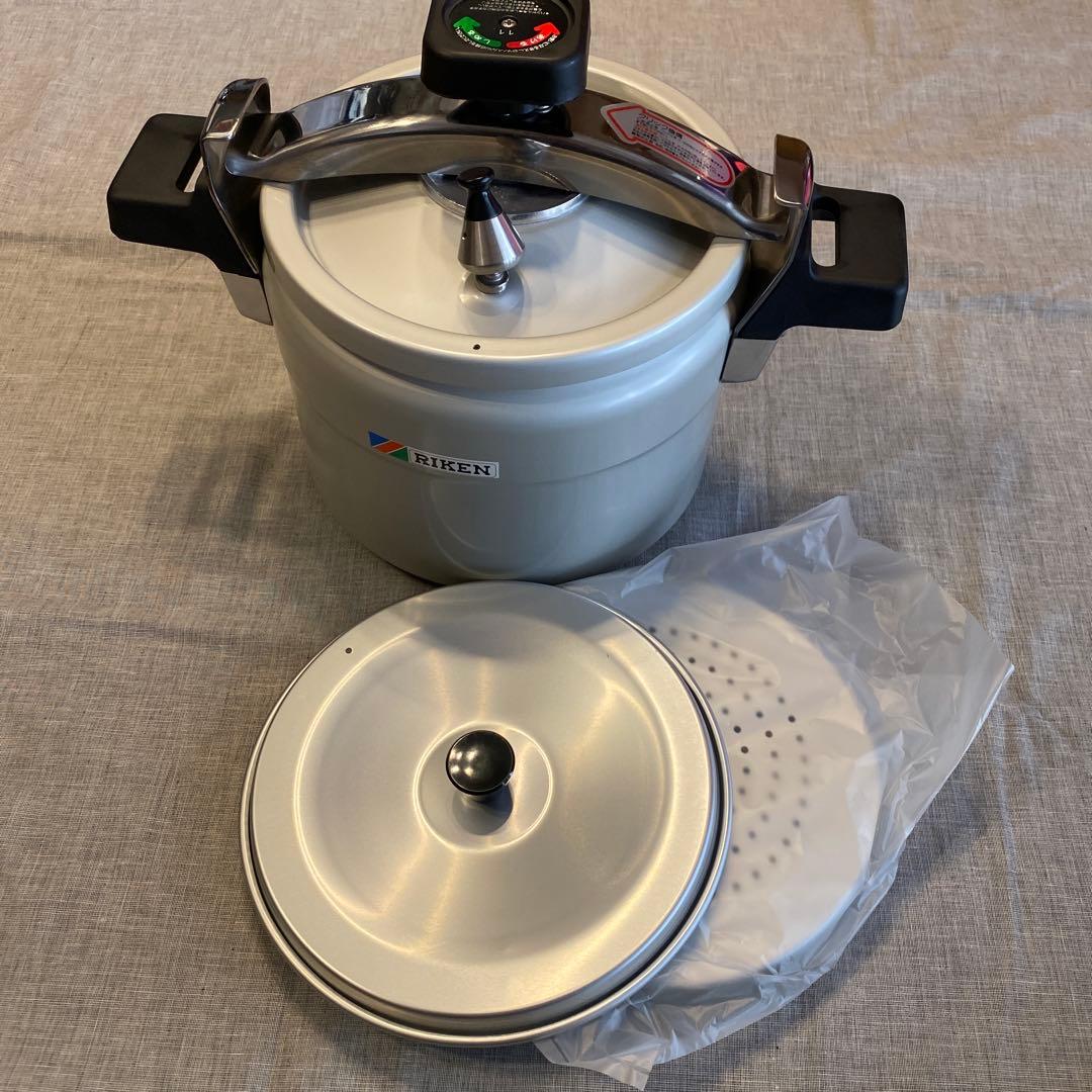 RIKEN 圧力鍋　両手鍋　ガス火専用