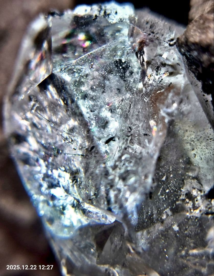 天然ハーキマーダイヤモンド 母岩付原石 USA産 ダブルポイント 虹多 アイリス