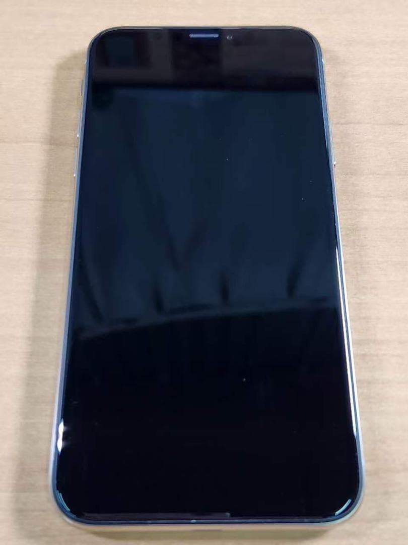 スマートフォン本体 040100D iPhone X A1902 64GB