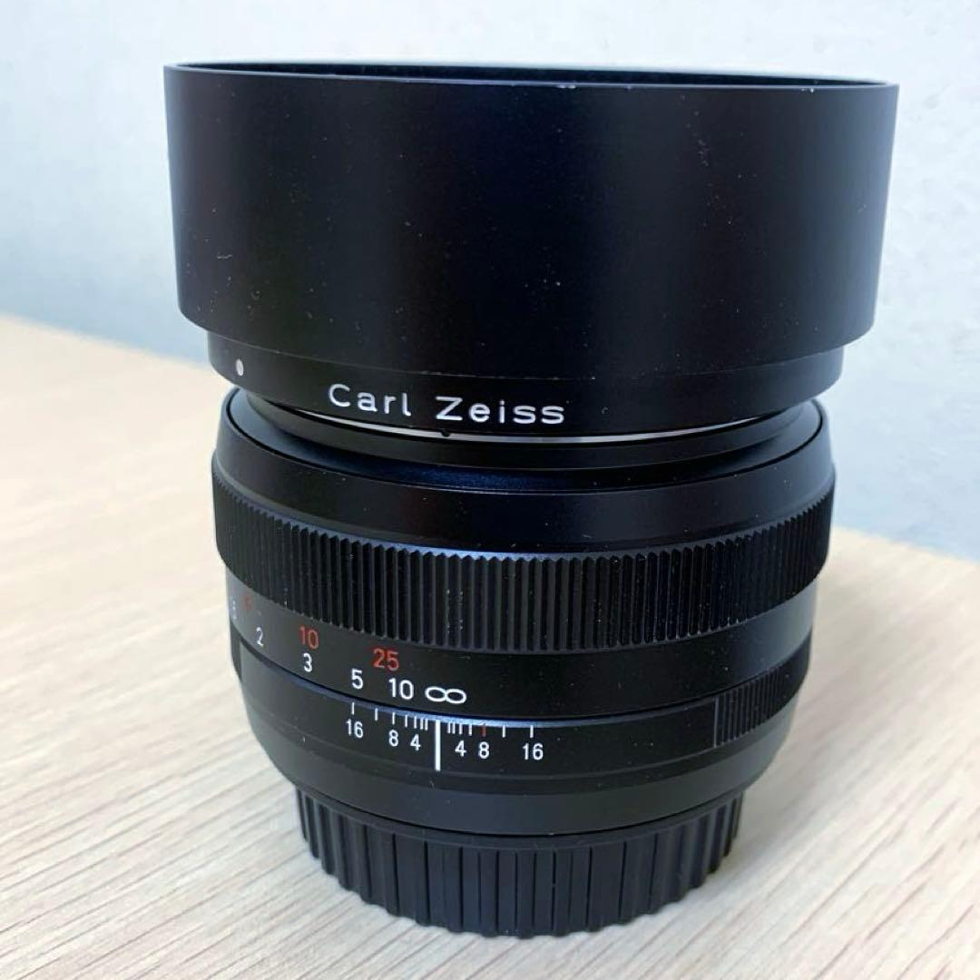 Carl Zeiss Planar T* 50mm F1.4 ZE　キヤノンEF