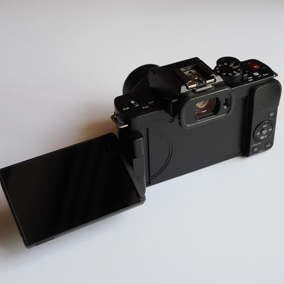 LUMIX DC-G100DK レンズキット