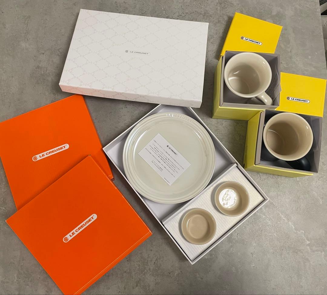 ル•クルーゼ　Le Creuset プレート、マグカップセット