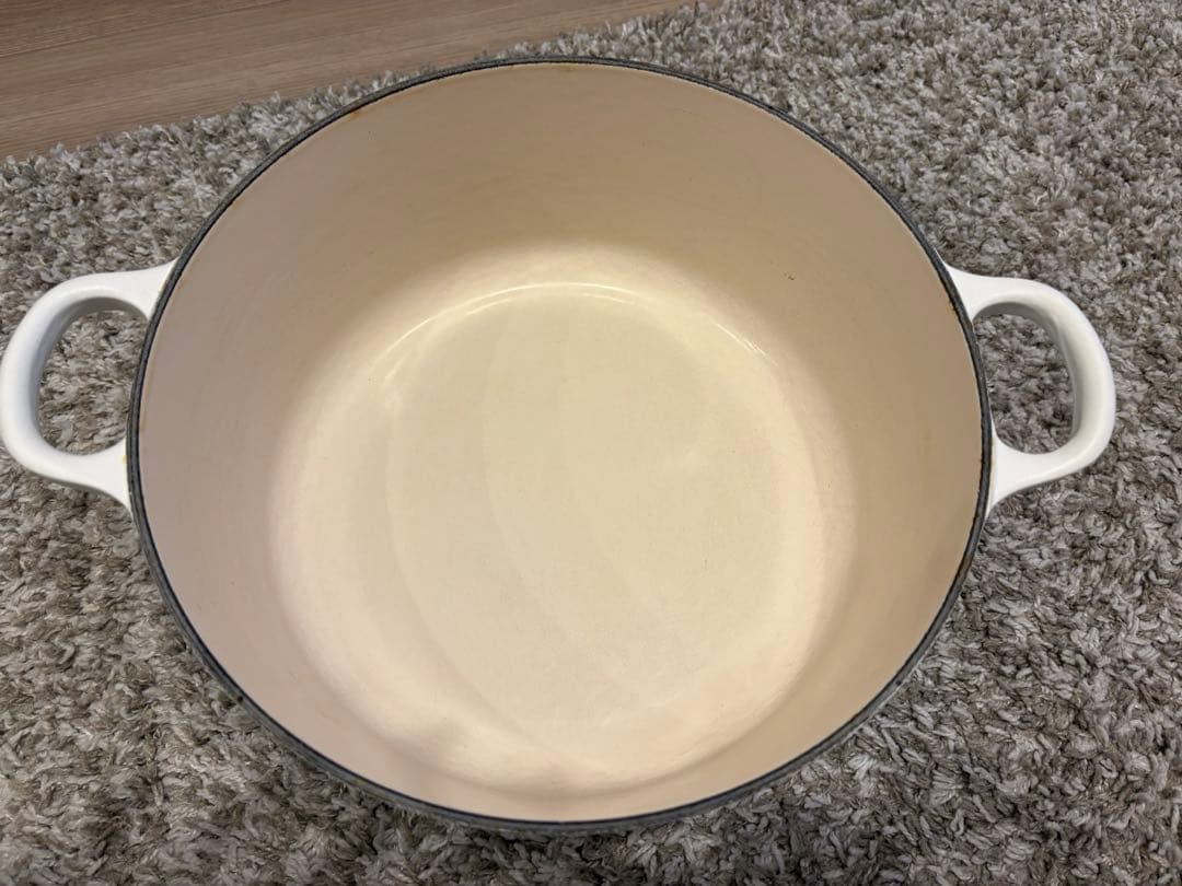 LE CREUSET ホーロー鍋 24cm ホワイト(蒸し器付き）