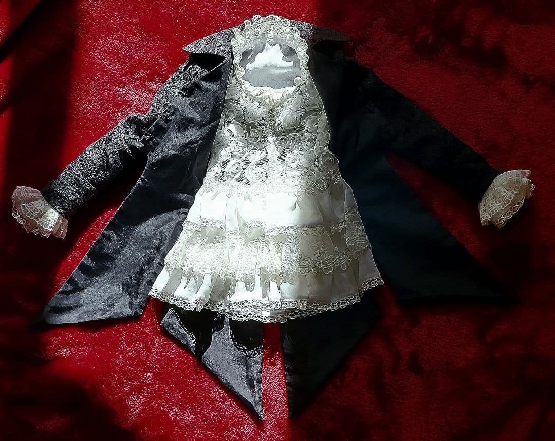 レ*カ様 【メーカー不明】70cm球体関節人形サイズ『ゴシックドレス３点セット』