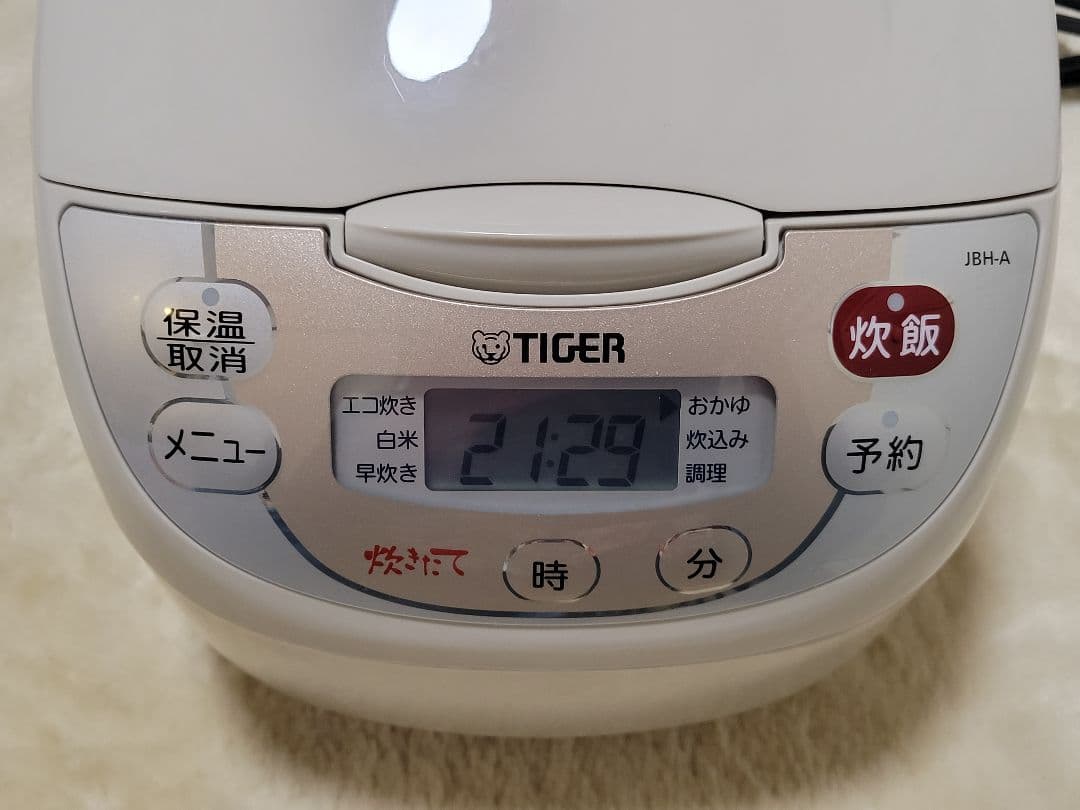 TIGER 炊飯器 JBH-A100　1.0L　5.5合炊き　★未使用★　新生活