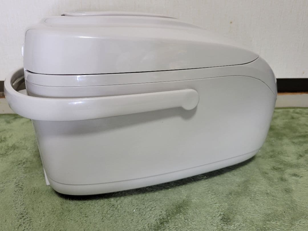 TIGER 炊飯器 JBH-A100　1.0L　5.5合炊き　★未使用★　新生活