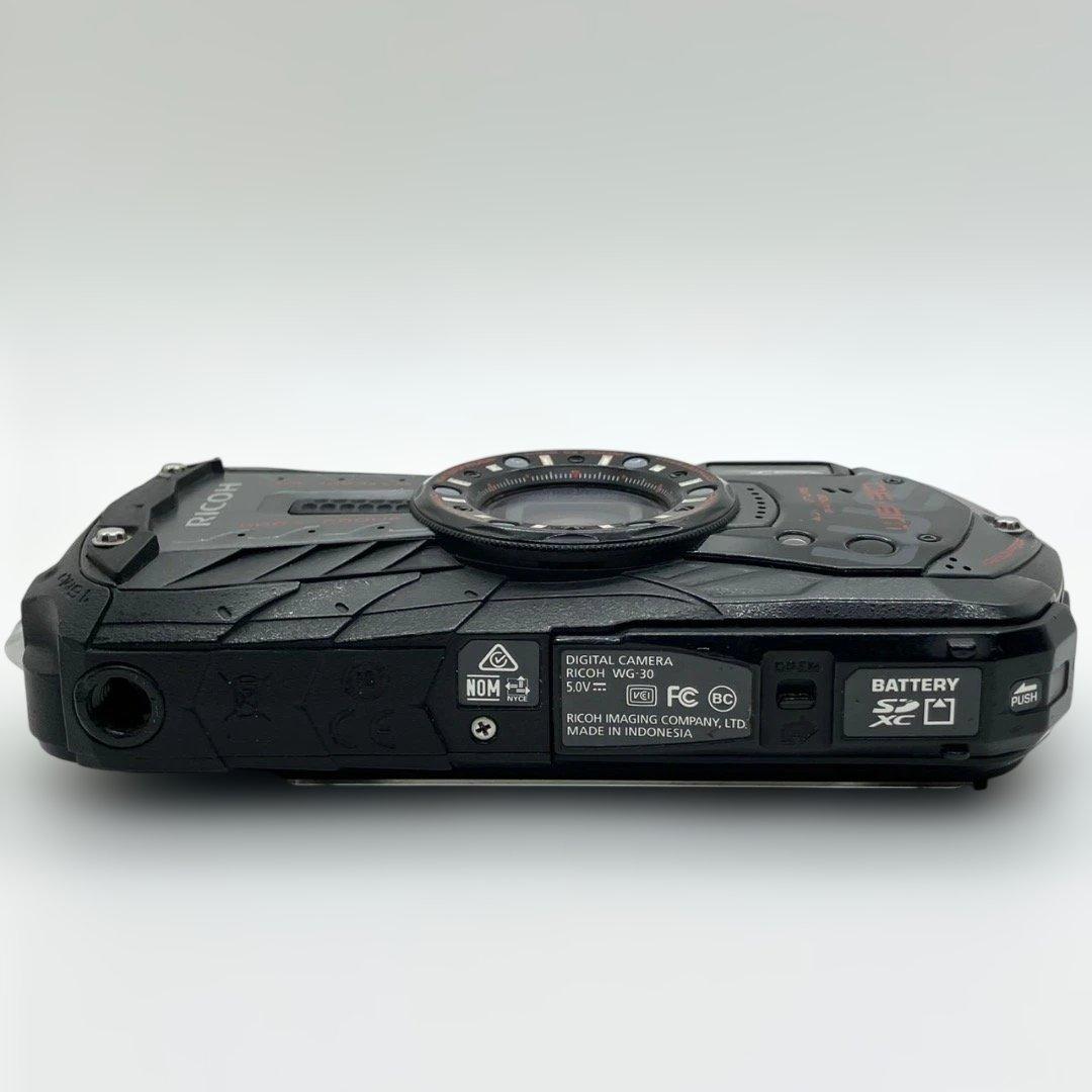 RICOH WG-30 コンパクトデジタルカメラ バッテリー付 防水防塵 工事用