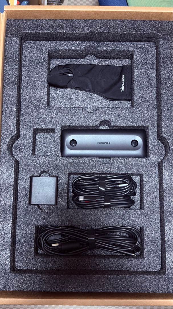 「ほぼ未使用」スタンド付属‼️液タブHUION Kamvas Pro 19