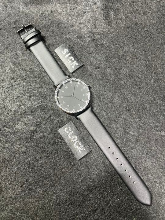 SICK CLOCK 腕時計 オリジナル ブランド スワロフスキー 文字盤 黒