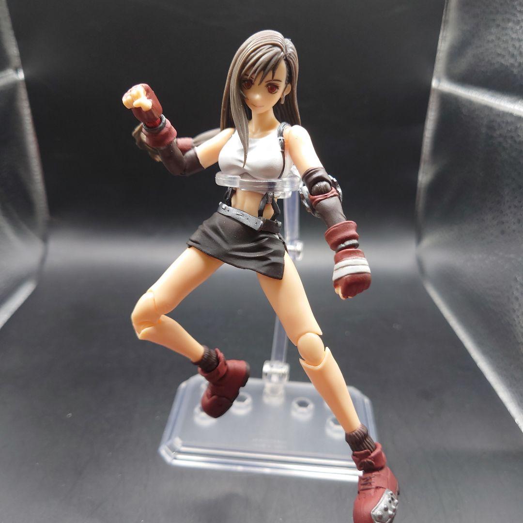 FINAL FANTASY VII Tifa Lockhart フィギュア